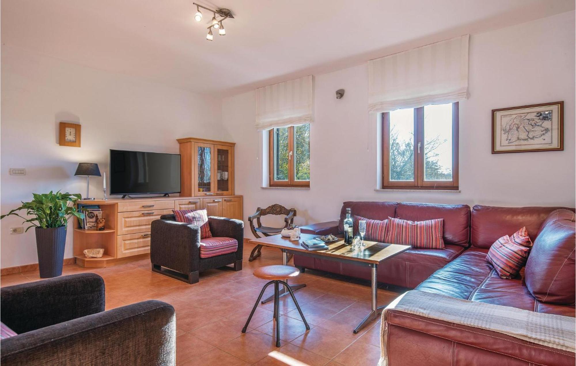 Beautiful Home In Bale With Kitchen المظهر الخارجي الصورة